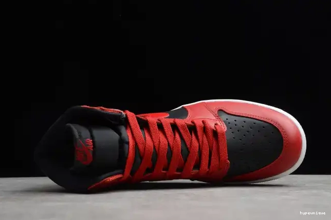HYPE 85 Jordan BQ4422-600 1 Air Varsity Red High 0510